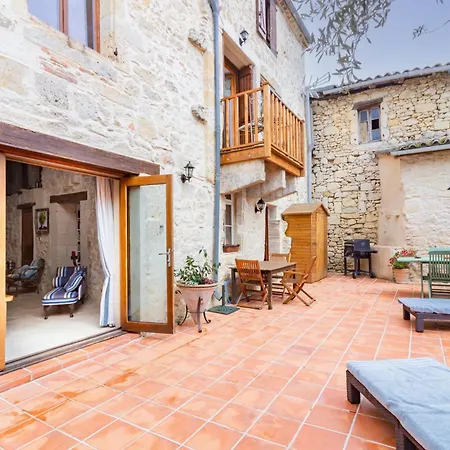 La Maison 1786 - Grand Jardin Et Jacuzzi Mansonville