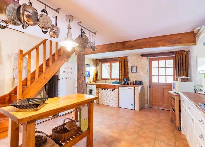 Semesterbostad La Maison 1786 - Grand Jardin Et Jacuzzi